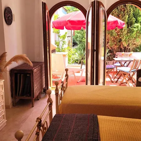 Loma Del Rey 56 - Casa Primera Linea De Mar Villa Alcaidesa